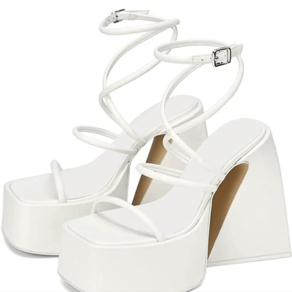 Ribetrini Chunky Platform Sandals